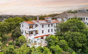 La Casa Blanca - Emmarentia, Johannesburg